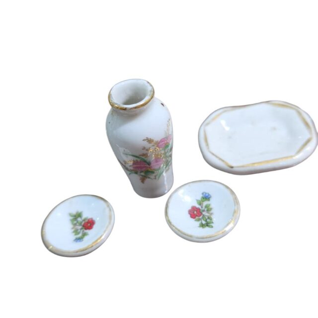 Miniaturas de porcelana