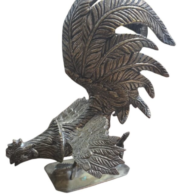 Antiga e pesada escultura galo de bronze, boa qualidade