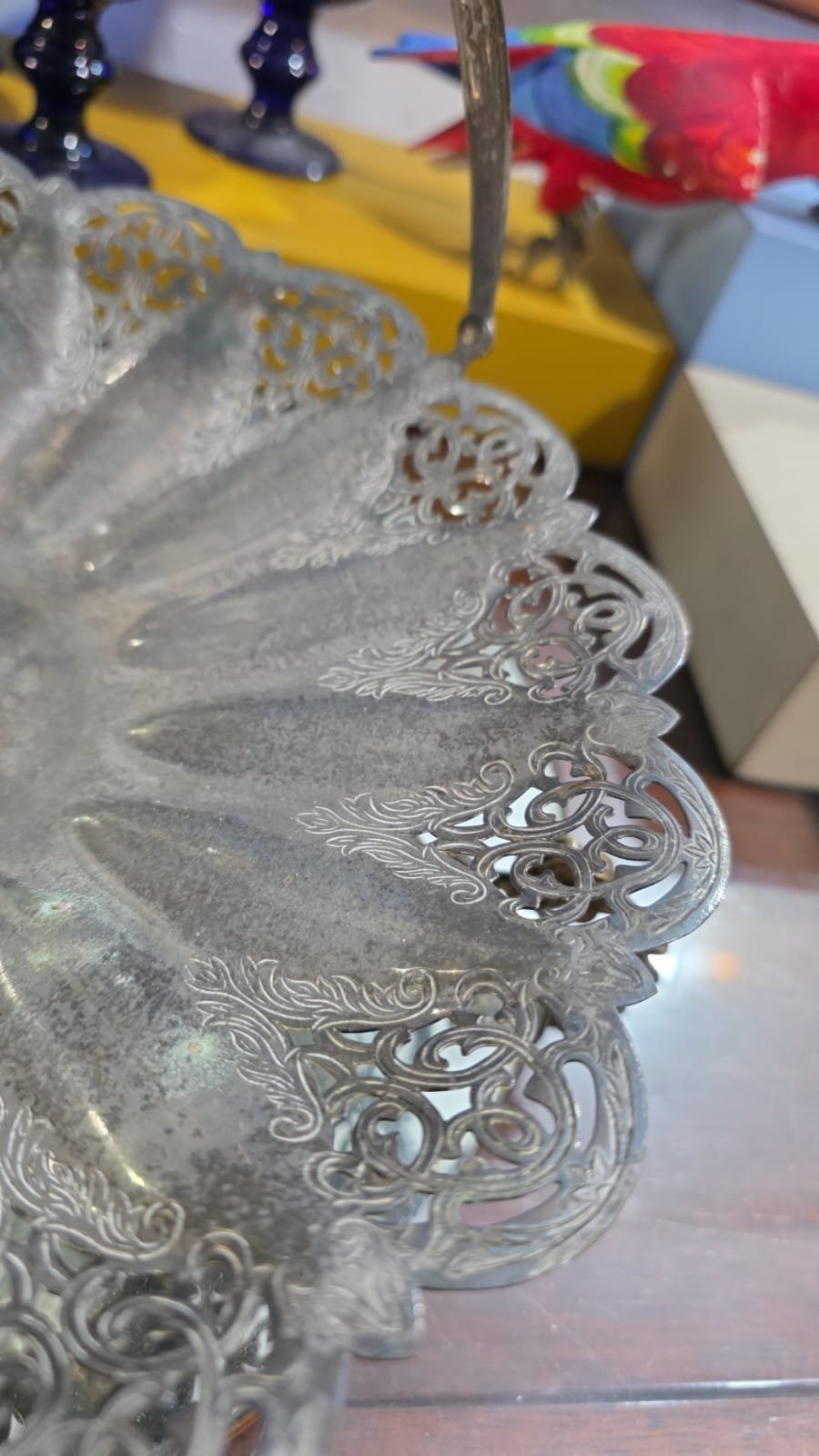 Elegante fruteira espessurada a prata - Imagem 3