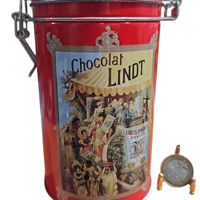 Bela lata de chocolate