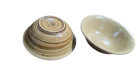 Par de bowls de cerâmica feitos a mão, assinados