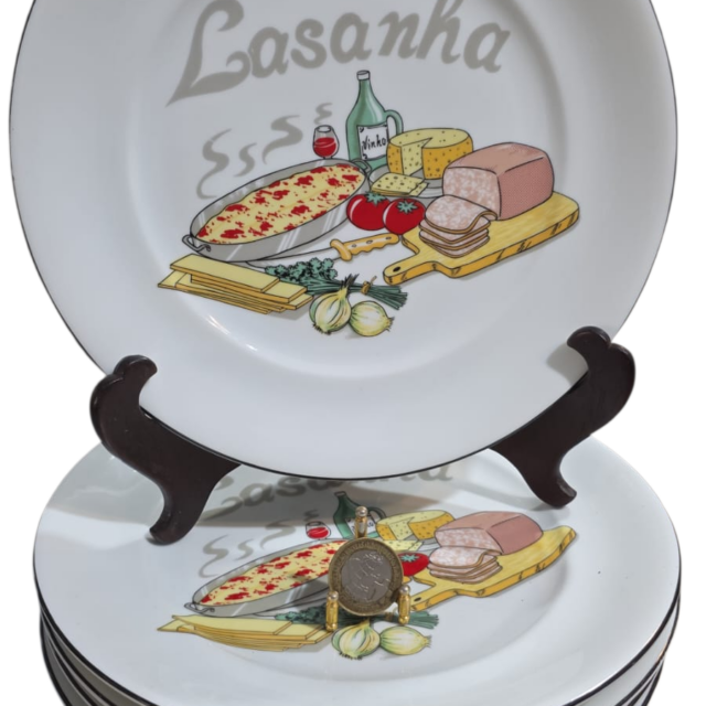 Pratos de lasanha porcelana Schmidt . (valor unitário)