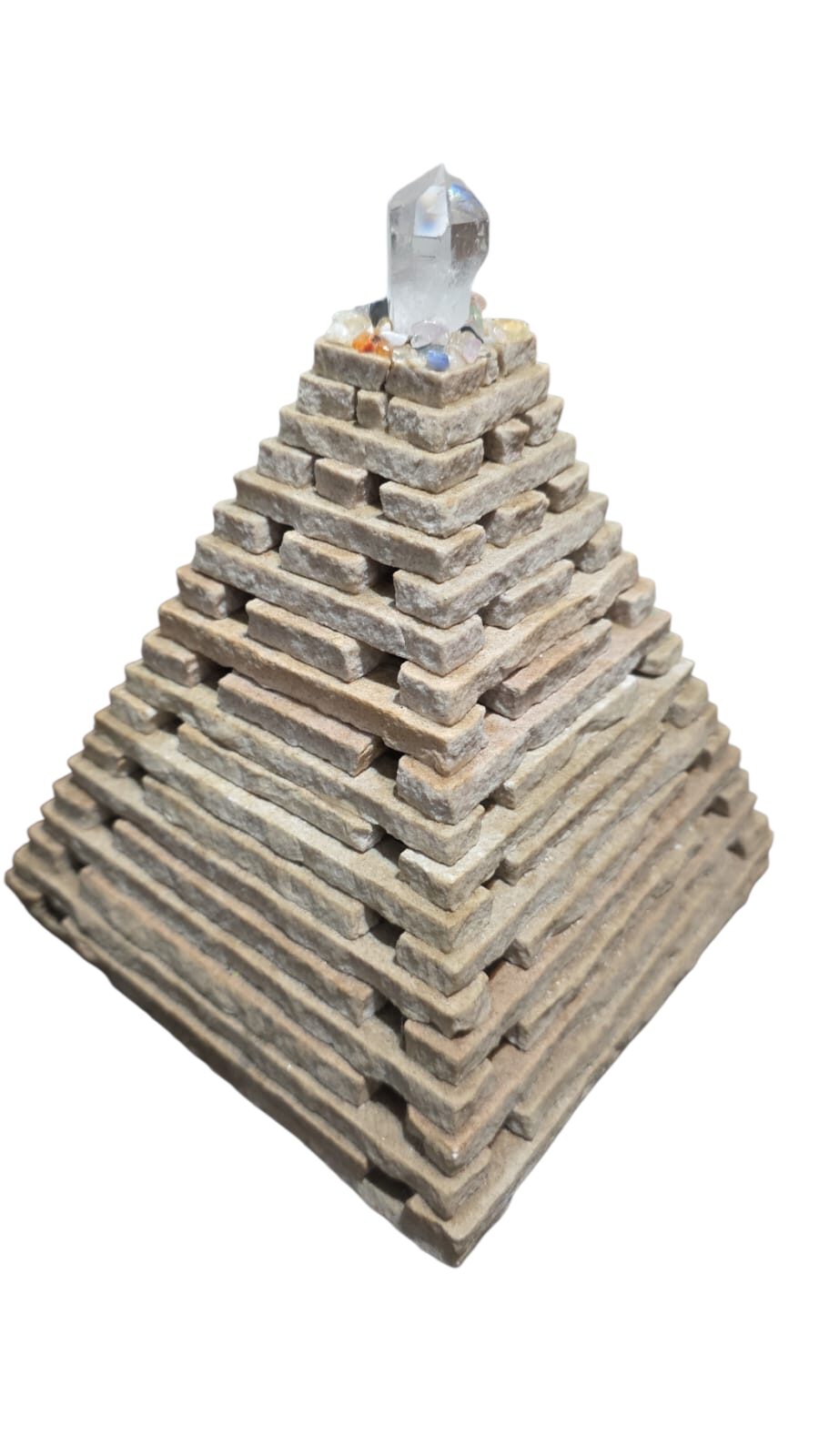 Pirâmide de pedra luminária