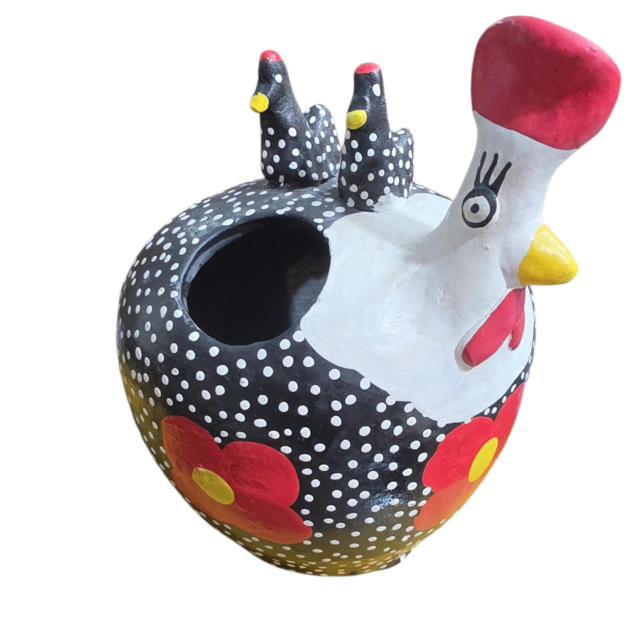 Galinha de cerâmica artesanal