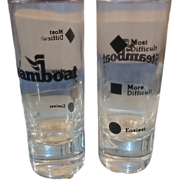 Par de copos de shot com medidor de dificuldade