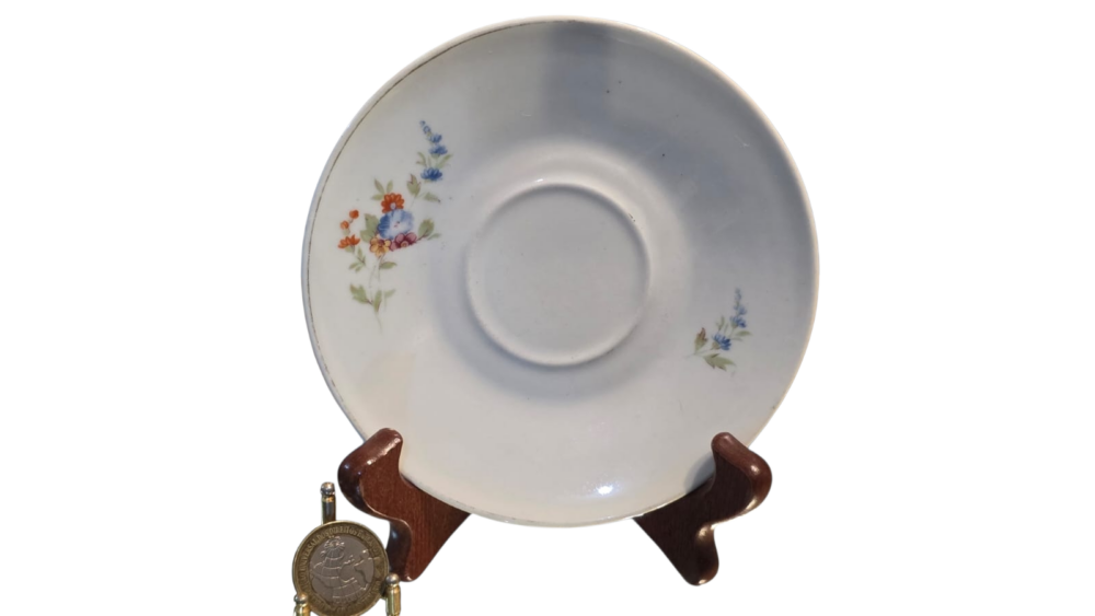 Pires de chá em porcelana Real