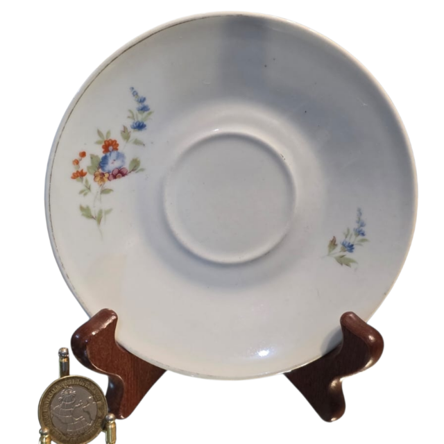 Pires de chá em porcelana Real