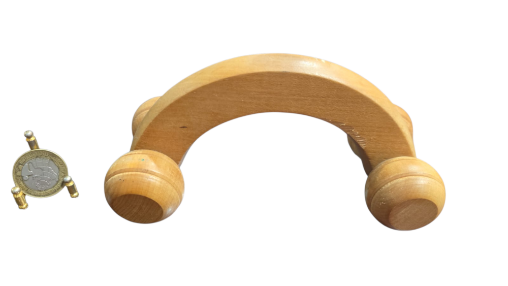 Massageador de madeira