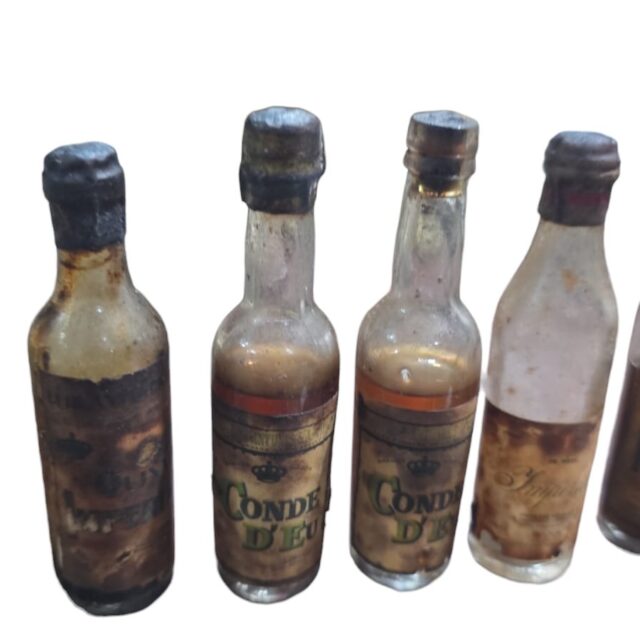 Lote de garrafinhas antigas