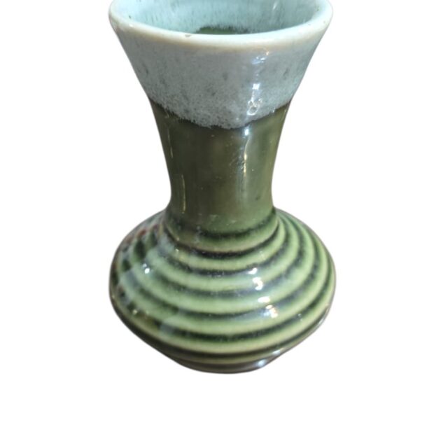 Vaso artesanal de cerâmica