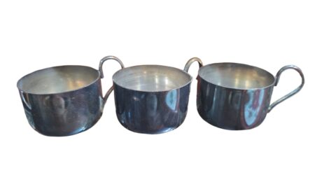 Trio de bases pra xícaras espessuradas a prata