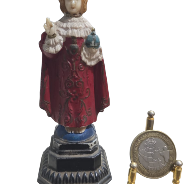 Menino Jesus de Praga em baquelite