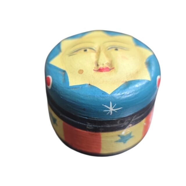 Potiche místico de madeira, pintado a mão