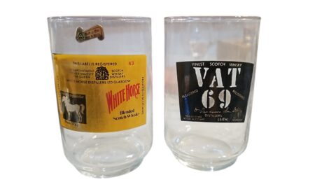 Par de copos de cristal com arte de bebidas, feitos a mão