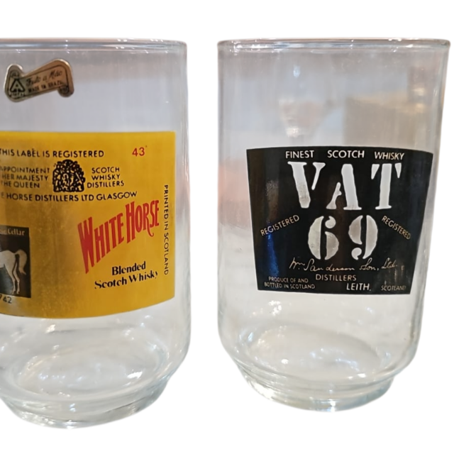 Par de copos de cristal com arte de bebidas, feitos a mão
