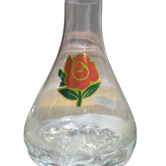 Elegante licoreira de cristal