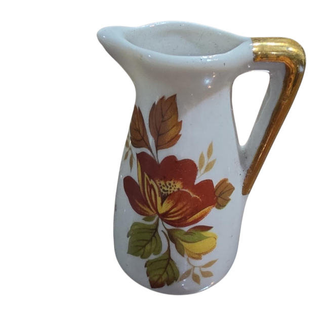 Jarrinha de porcelana