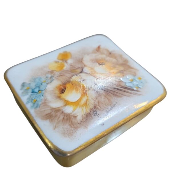 Potiche de porcelana pintado a mão