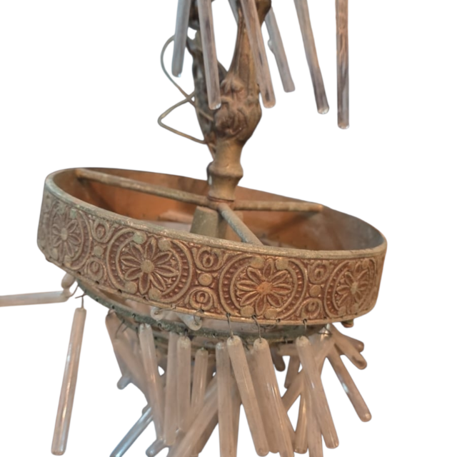 Antigo lustre pendente com cristais