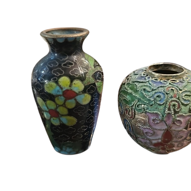 Par de vasinhos de cloisonné