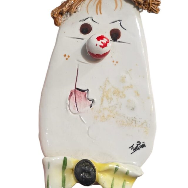 Enfeite de parede de palhaço em porcelana