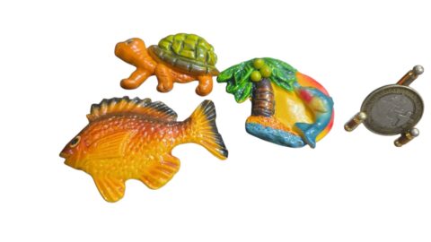 Trio de imãs de geladeira