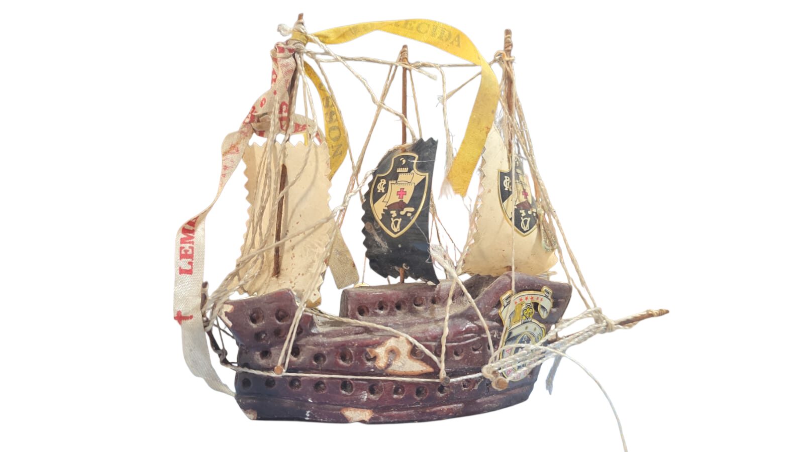 Barquinho artesanal do Vasco