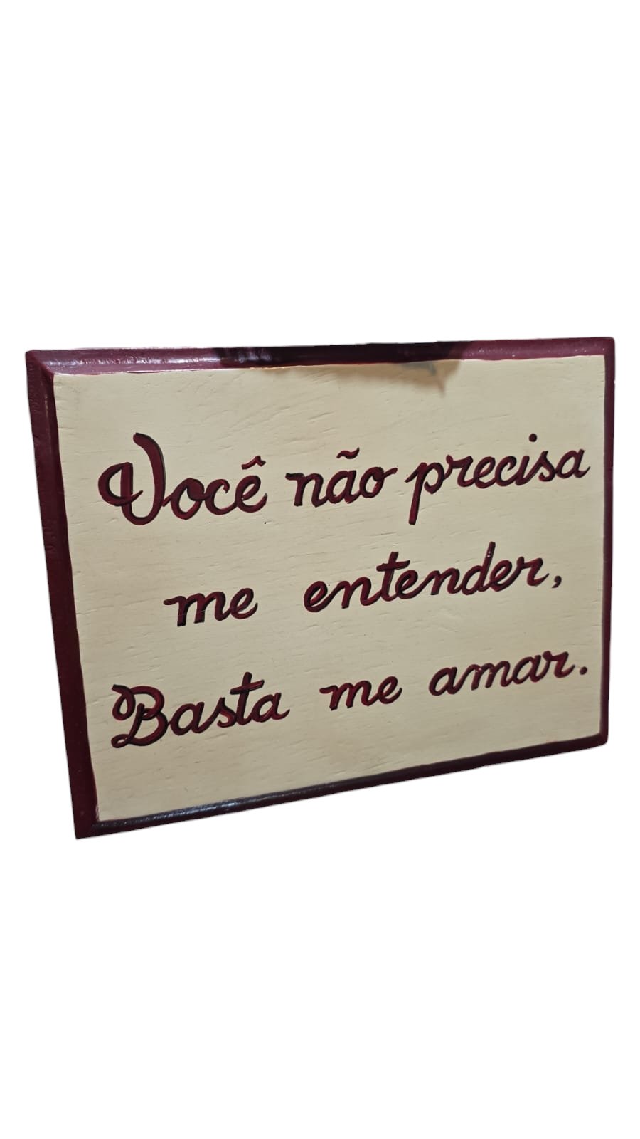 Decoração de parede em madeira pintada a mão