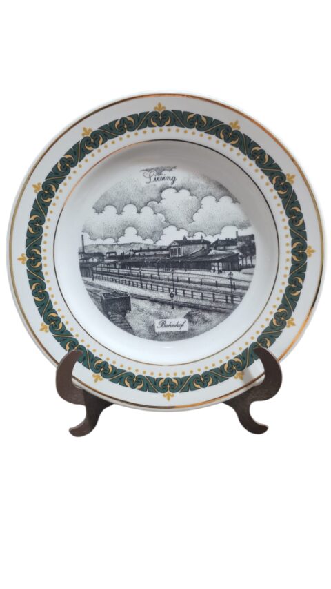 Antiga porcelana Austríaca, arte da Estação Ferroviária de Liesing (Bahnhof Liesing)