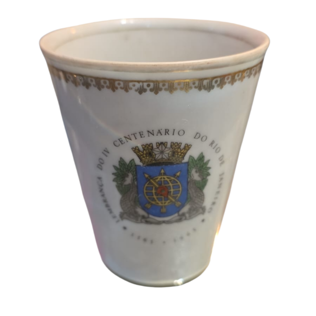 Antigo e raro copo histórico, porcelana Mauá