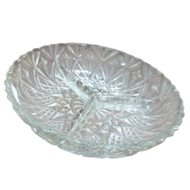 Elegante petisqueira em grosso cristal
