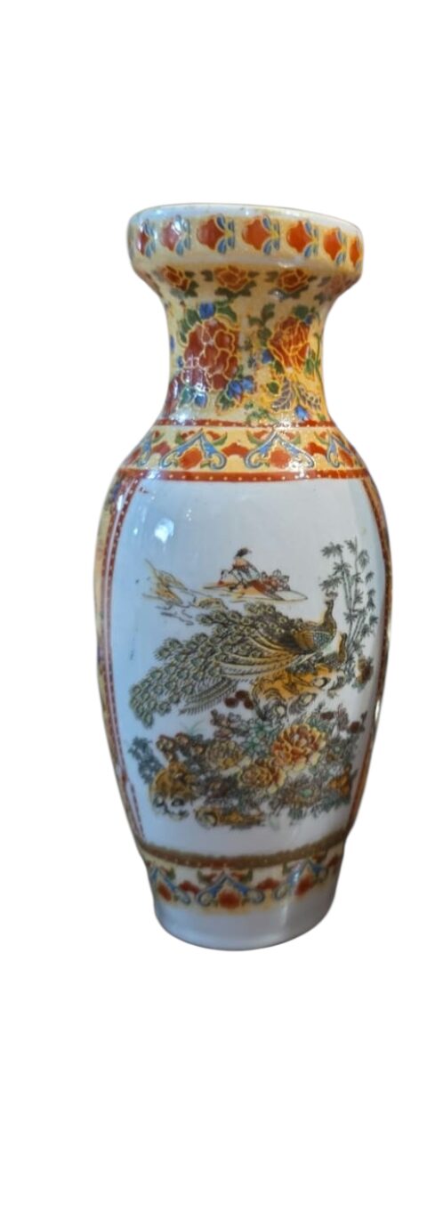Belo vaso de porcelana chinesa