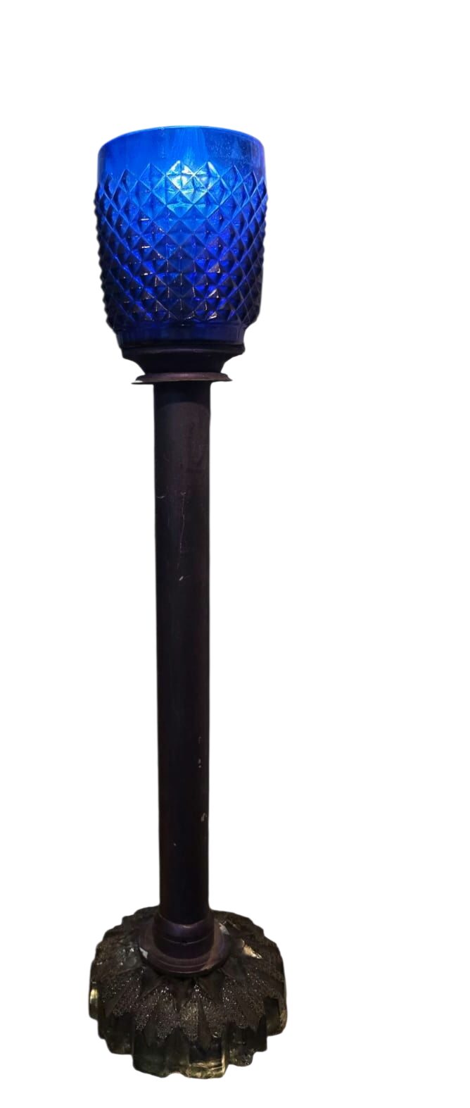 Elegante luminária de coluna em metal e vidro