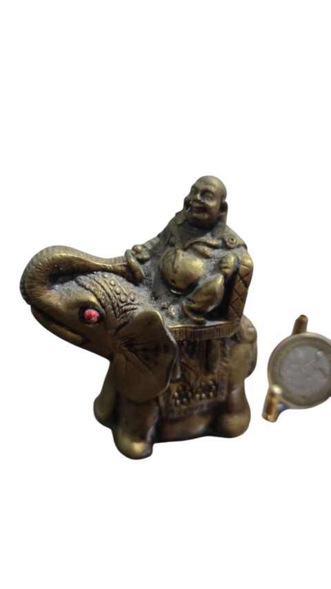 Elefante com Buda de resina, bela patina dourada