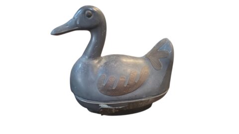 Grande bomboniere pato de metal