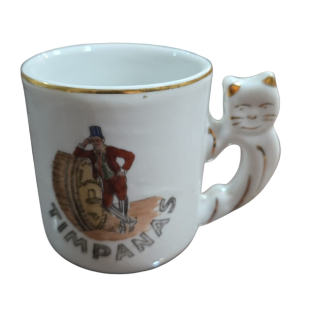 Caneca antiga com alça de gatinho