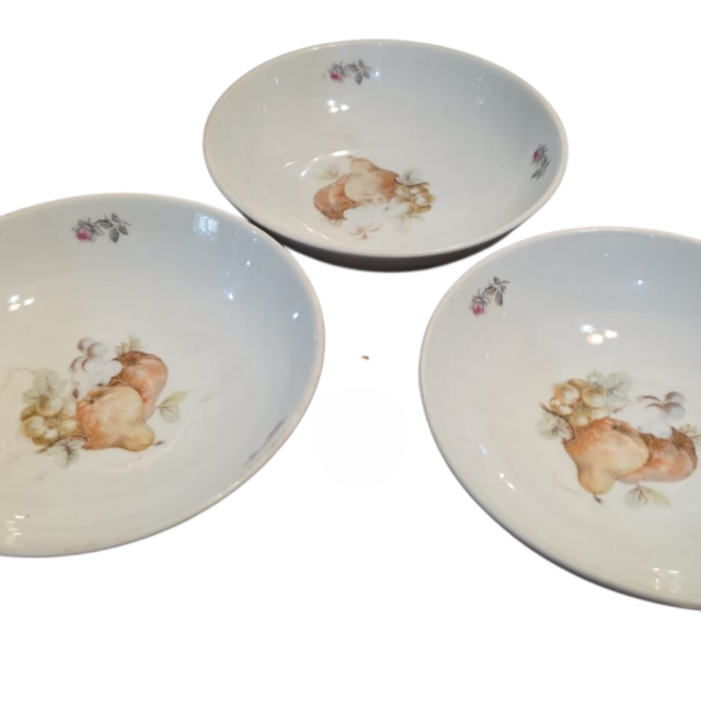 Trio de antigos bowls de porcelana Schmidt