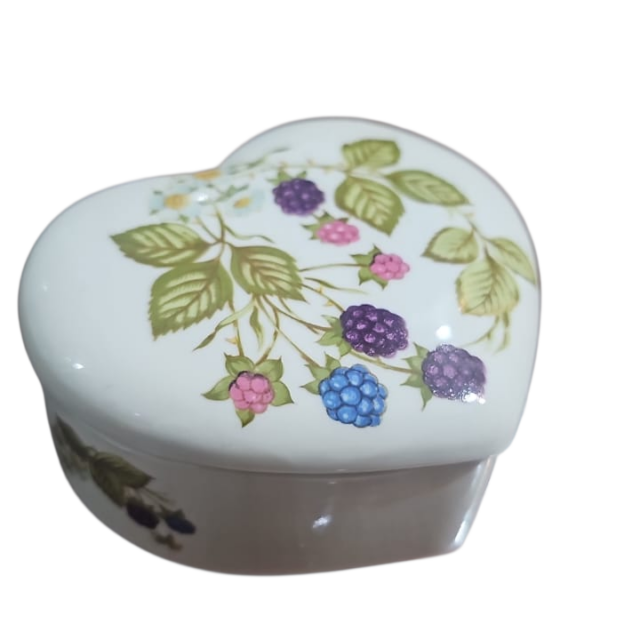 Belo potiche japonês de porcelana, linda arte