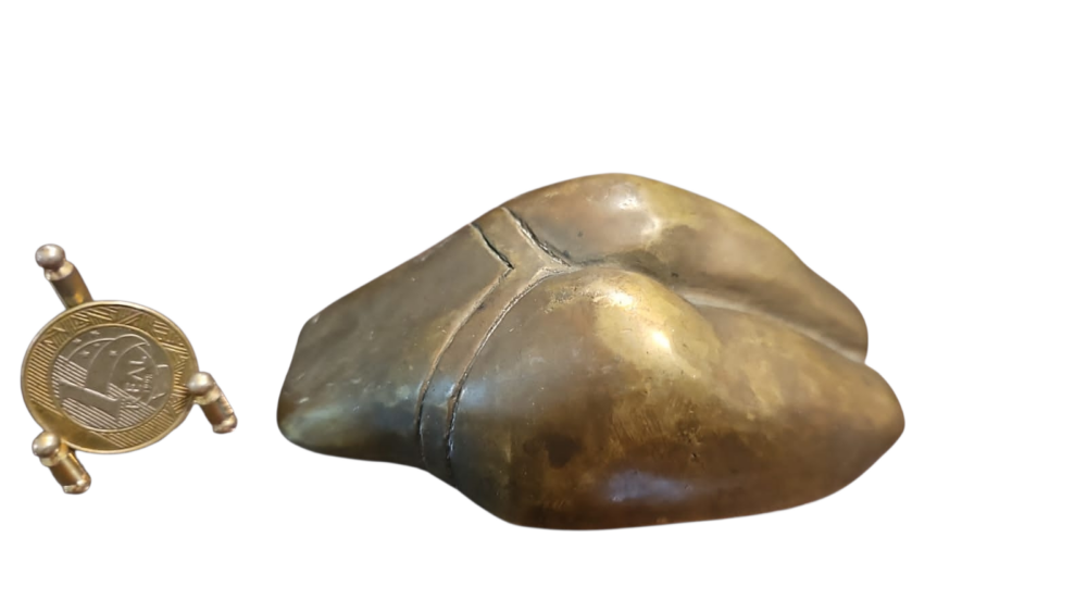 Antigo peso de papel em bronze maciço
