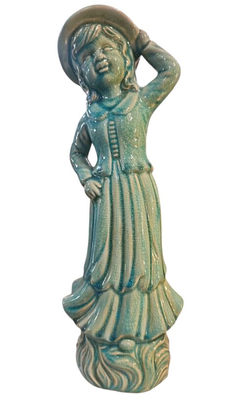 Antiga e grande escultura em faiança
