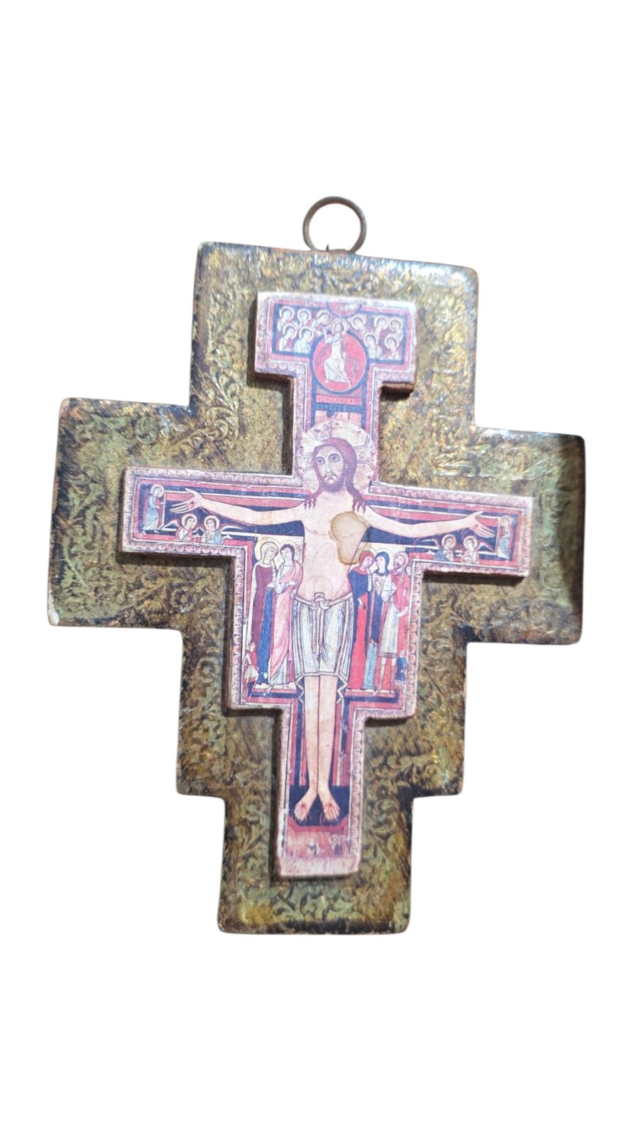 Antiga arte sacra em madeira