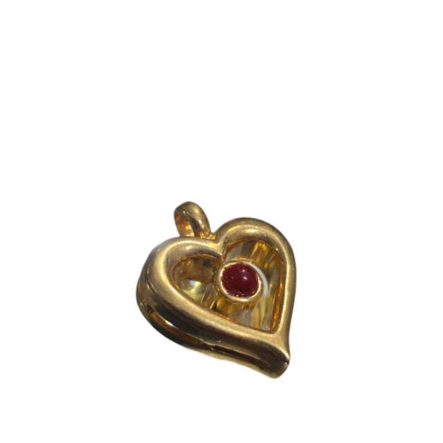 Pingente em dourado metal