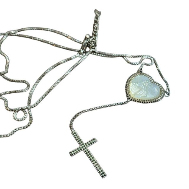 Diferenciado e belíssimo cordão sacro