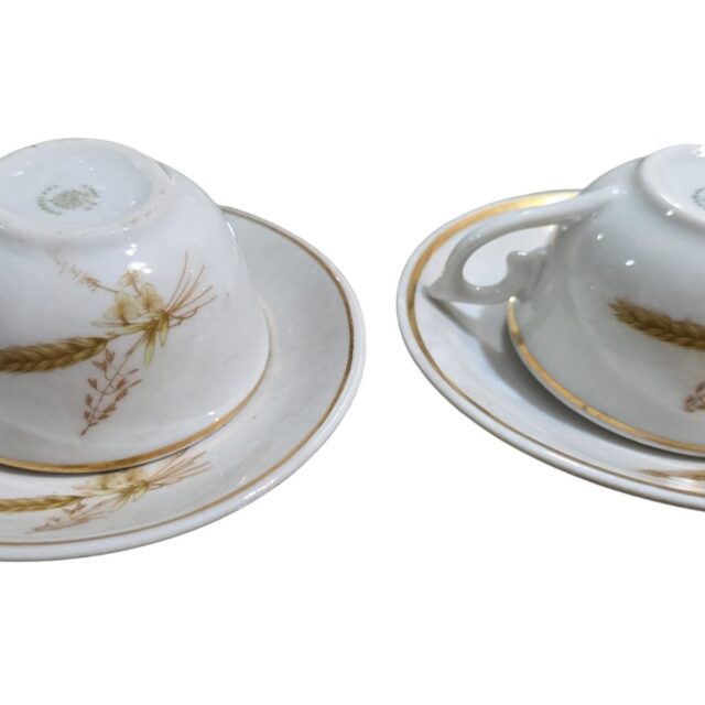 Antigas xícaras de café de porcelana D. Pedro I. (valor unitário)