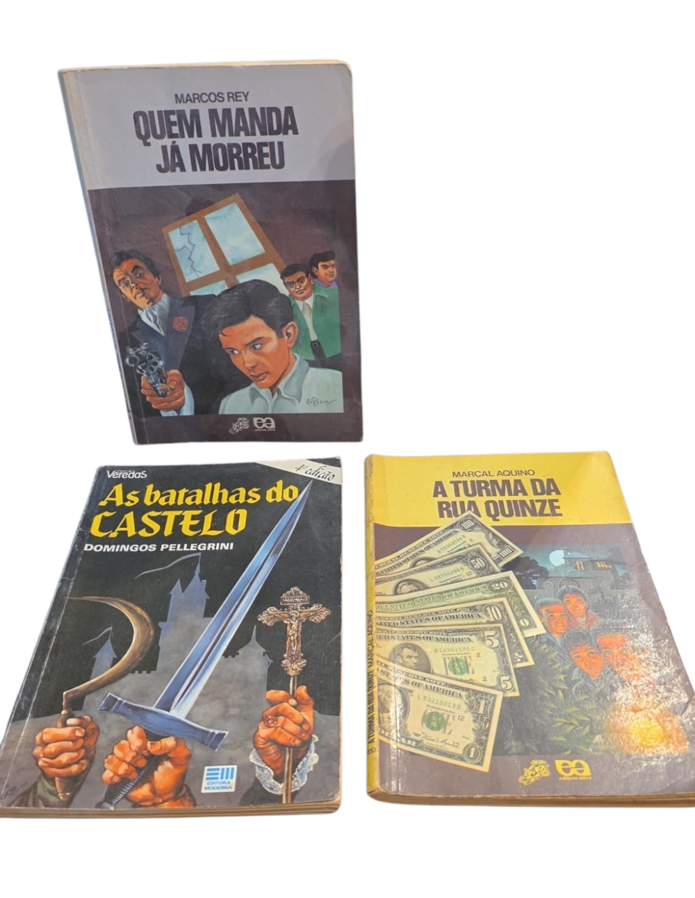 Coleção antiga de livros da editora Vaga-lume