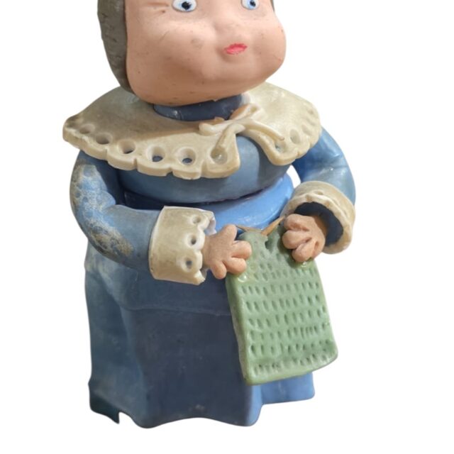 Antigo pote artesanal