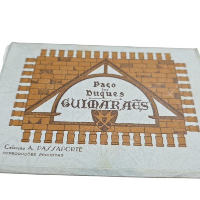 Antiga coleção de postais antigos, cenas sacras