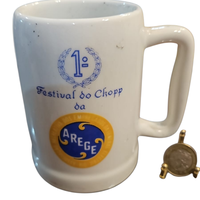 Antiga caneca porcelana D. Pedro II