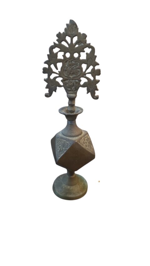 Raro delineador marroquino de bronze