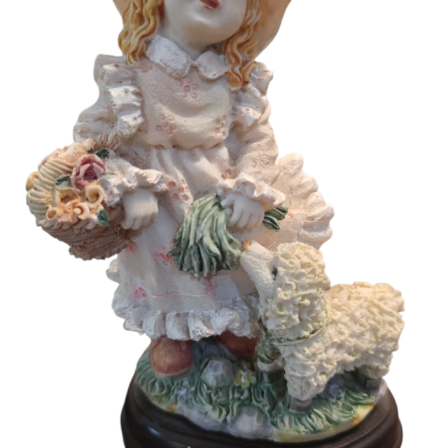 Bela escultura de resina
